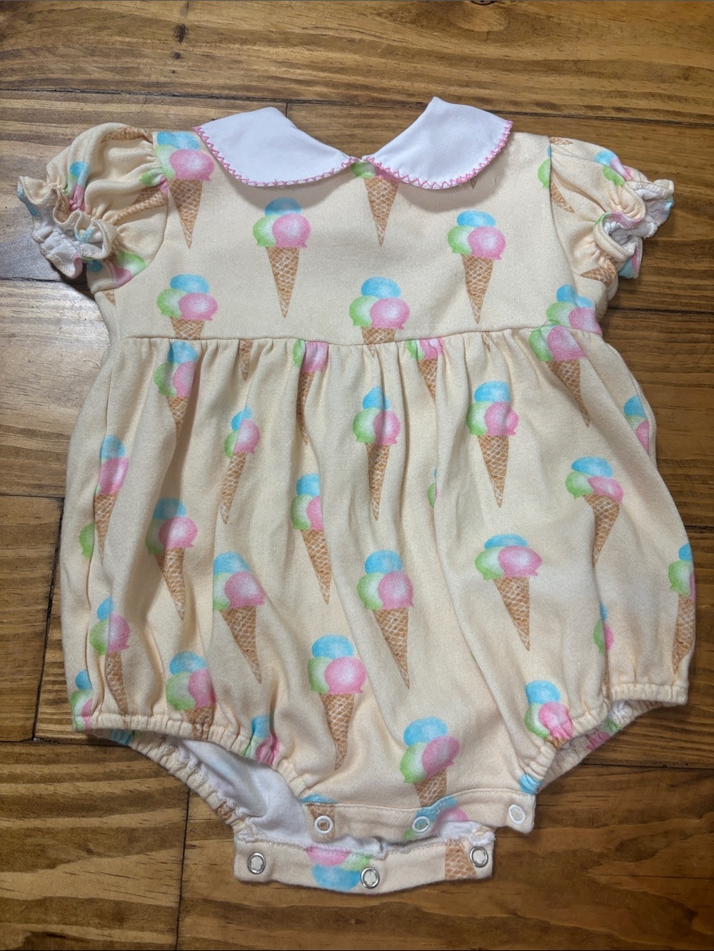 sal & pimenta Size 2T Collared Ice Cream Bubble